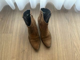 Botines camperos Tamaris