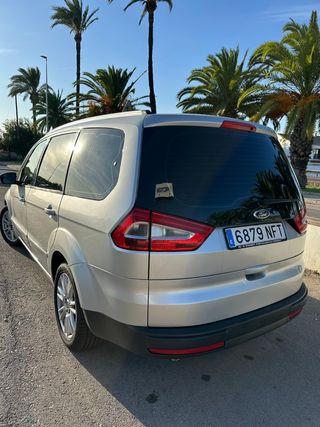 Ford Galaxy 2011