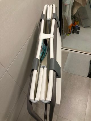 Bañera Stokke plegable con patas