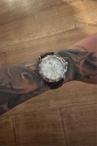 Reloj Lotus Negro y Plateado