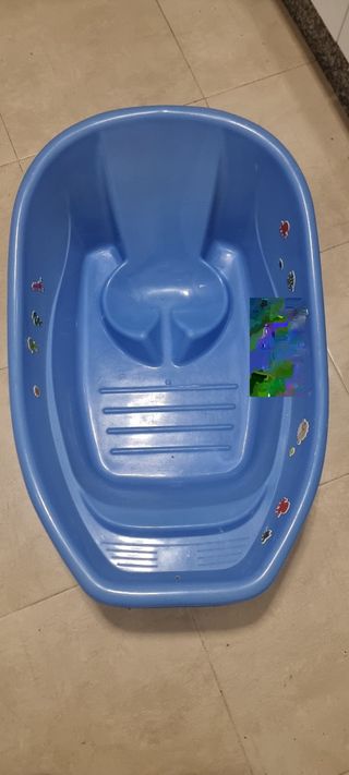 Bañera de bebé azul