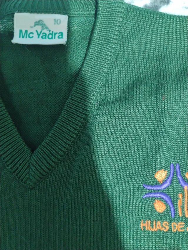Jersey Colegio Hijas de Jesús Verde talla 10