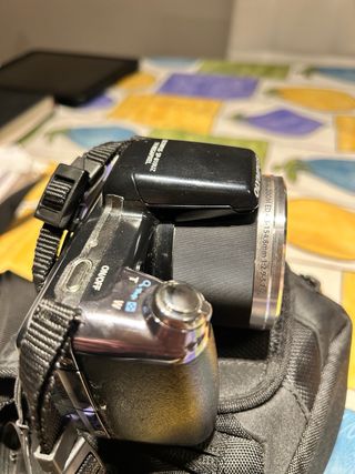 Cámara Olympus SP-810UZ 14MP