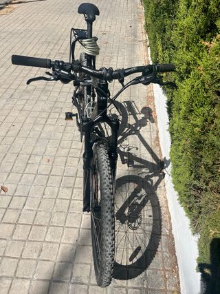 Bicicleta Montaña Rockrider 8.1 Negra