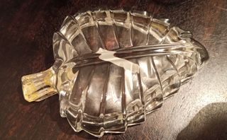 Cenicero cristal tallado y plata en forma de hoja