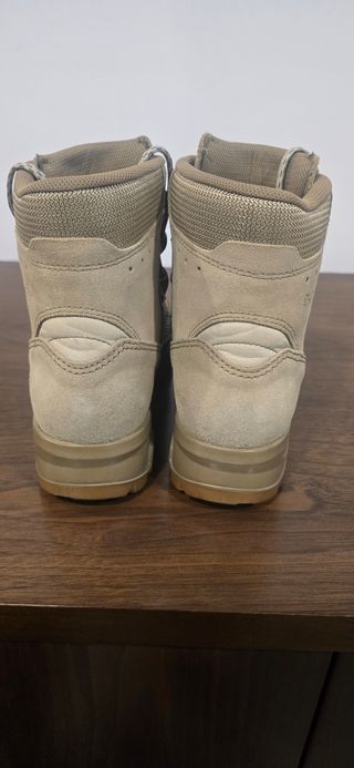 Botas Lowa Desert Sola Vibram Bege