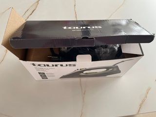 Plancha de Vapor Taurus Geyser Eco 3000