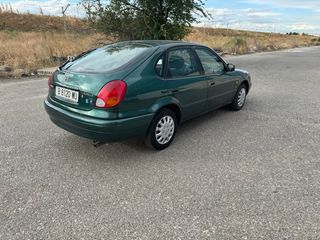 Toyota Corolla 2000