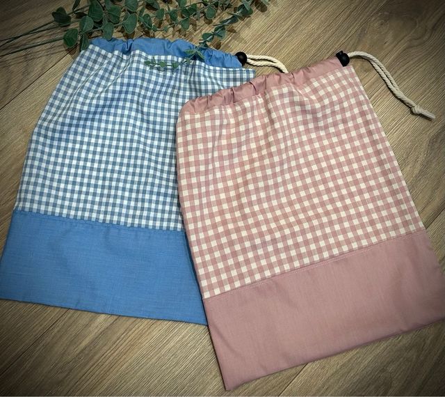 Saquito de tela hecho a mano