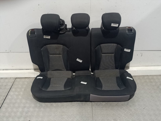 ASIENTOS TRASEROS AUDI A1 (8X1) CAY