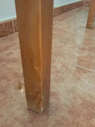 Mesa madera  Ikea Jokkmokk [ no incluye sillas]