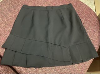 Falda negra talla S