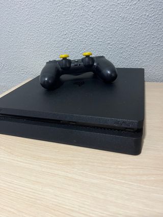 PS4 Slim 500GB con Mando