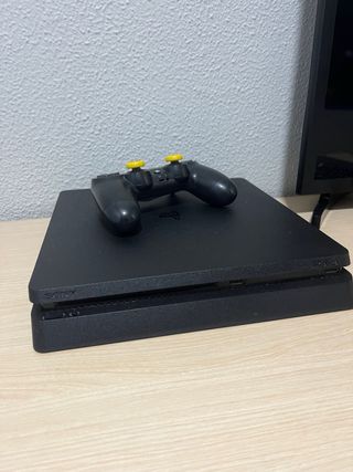 PS4 Slim 500GB con Mando