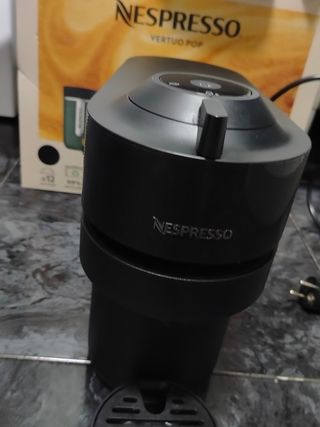 Cafetera Nespresso Vertuo Pop