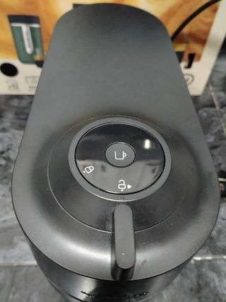 Cafetera Nespresso Vertuo Pop