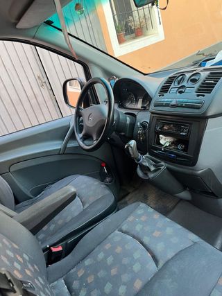 Mercedes-Benz Vito 2008