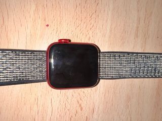 Apple Watch Series 6 40mm Rojo
batería 100%
nuevo 