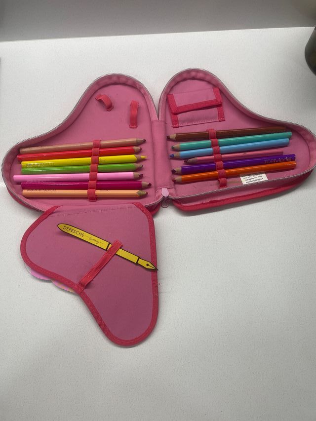 Estuche TopModel Corazón Brillante