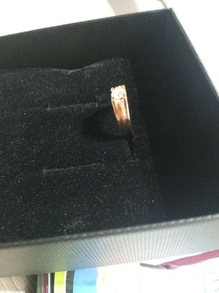Anillo de oro rosa con diamante 1 kilate