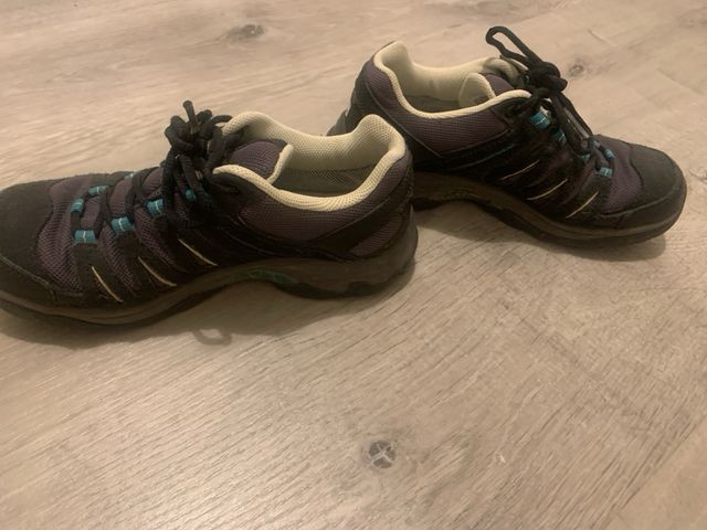 Botas Salomon Gore-Tex Moradas