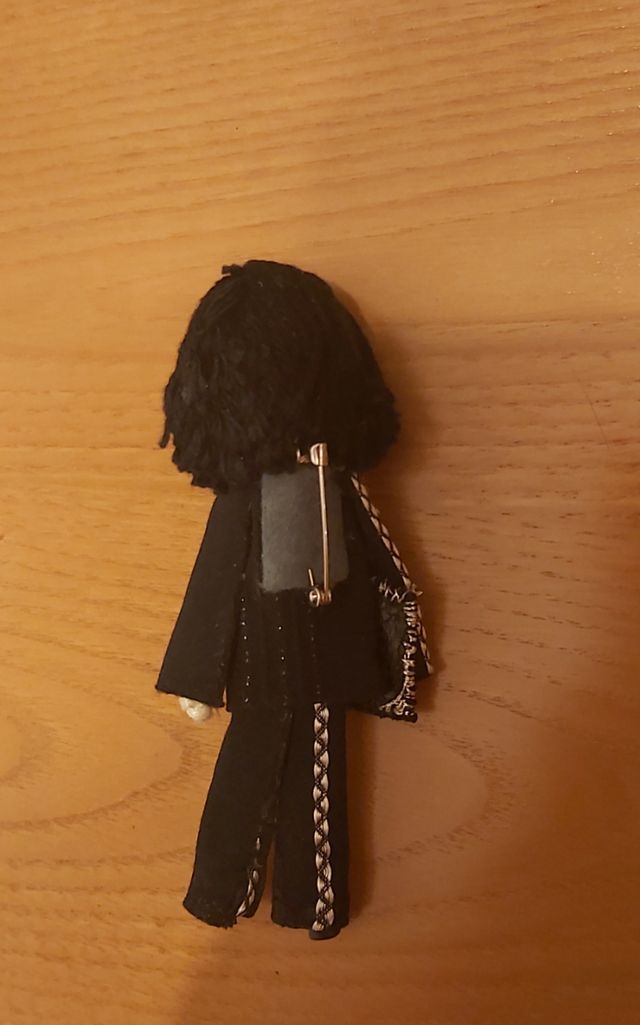 Broche muñeca ejecutiva