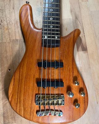 Warwick Streamer Stage II - 5 cuerdas