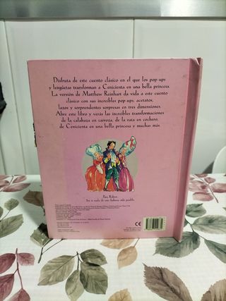 Cenicienta (Clásicos fabulosos) (Spanish Edition)
