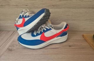 Zapatillas Nike Azules, Rojas y Blancas