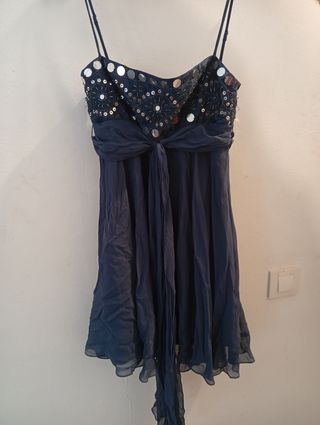 Vestido BCBGMAXAZRIA Azul con Pedrería