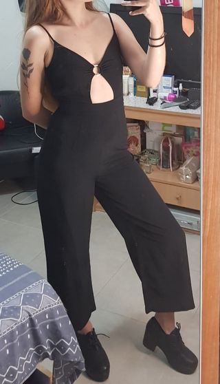 Mono negro con abertura y aro