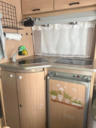 Caravana Ace Champs 330dd - 750kg