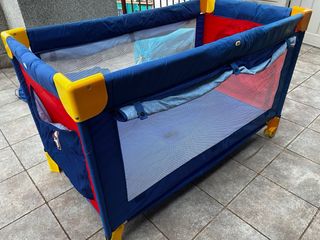 Cuna de viaje infantil. Bebé Confort