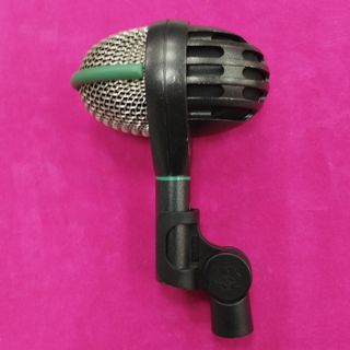 Microfono AKG D112