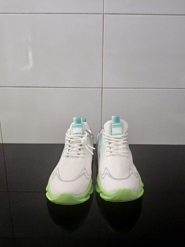 Zapatillas Deportivas Nuevas a estrenar