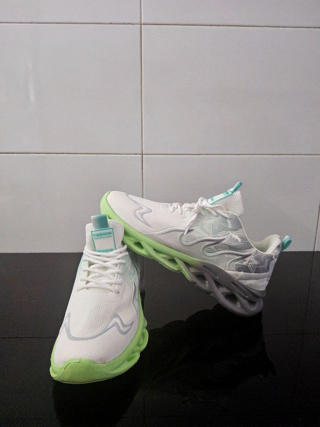 Zapatillas Deportivas Nuevas a estrenar