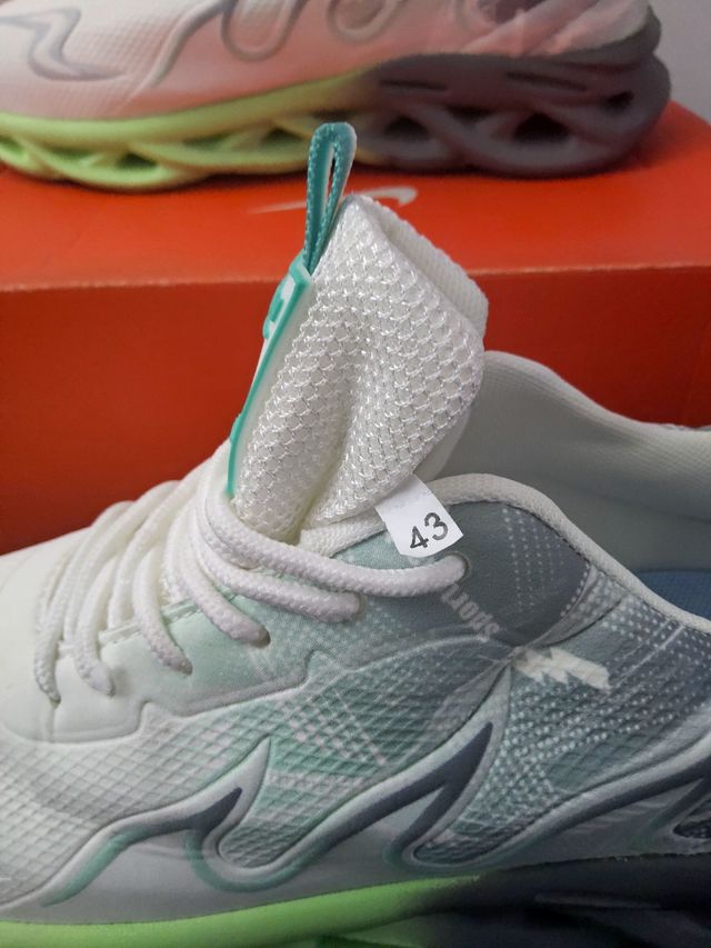 Zapatillas Deportivas Nuevas a estrenar