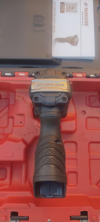 Aparafusadora Parkside 12V performance - Nova