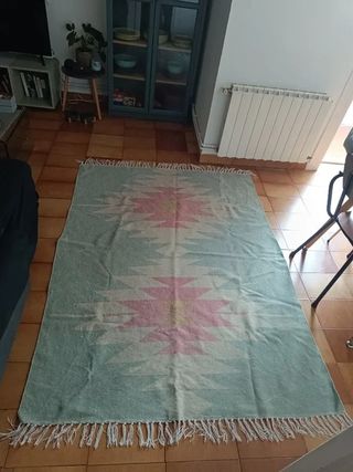Alfombra grande geométrica