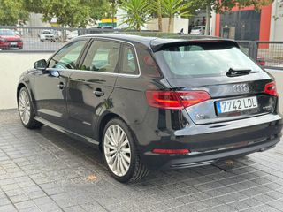Audi A3  Enchufable