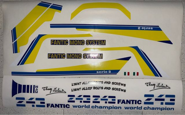 Adhesivos Fantic 243