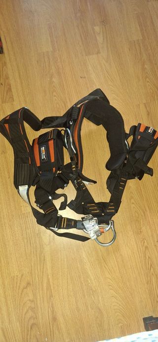 Arnés Rock Empire 4 anclajes