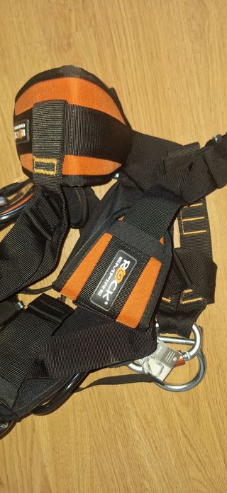 Arnés Rock Empire 4 anclajes