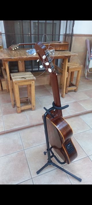 Guitarra flamenca antigua