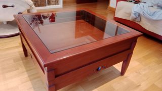 Mesa de centro madera y cristal artesanal