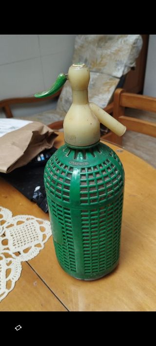 Sifón de época verde