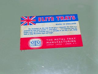 Bandeja Vintage Inglesa Metal Envernizado