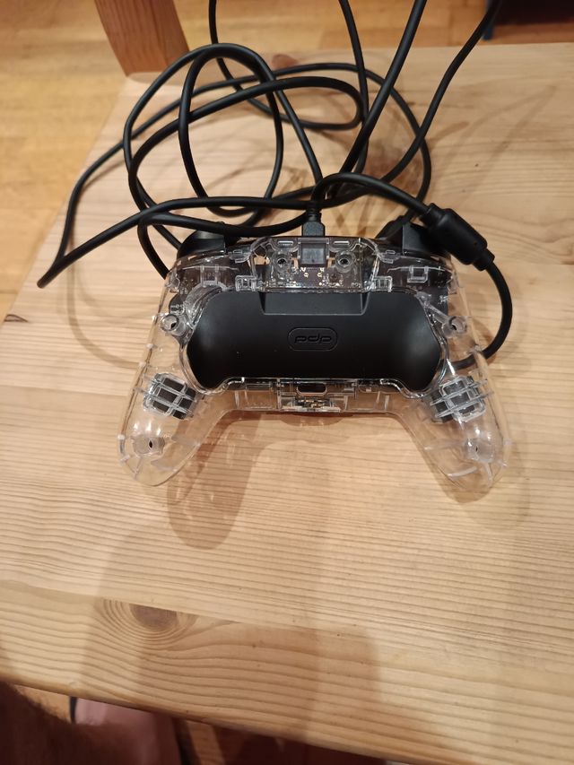 Controller Nintendo Switch cablato trasparente