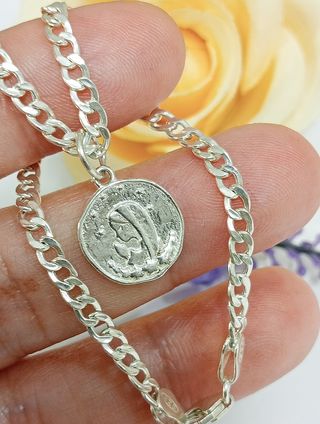 Medalla pulsera Virgen Niña Plata de Ley