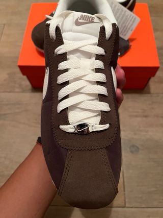 Nike Cortez Marrón Talla 43